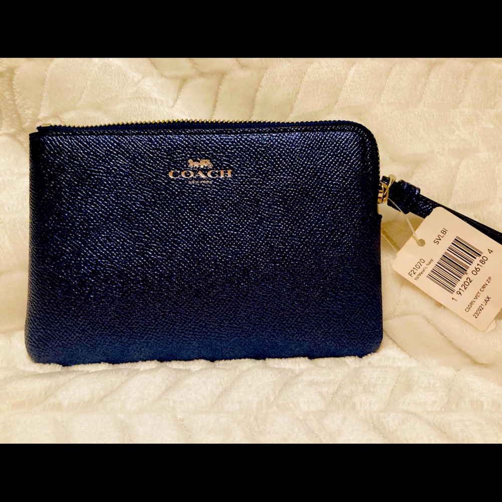Coach Corner Zip Wrist Metallic Navy F21070